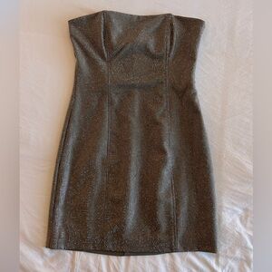 Zara Women’s Strapless Dress